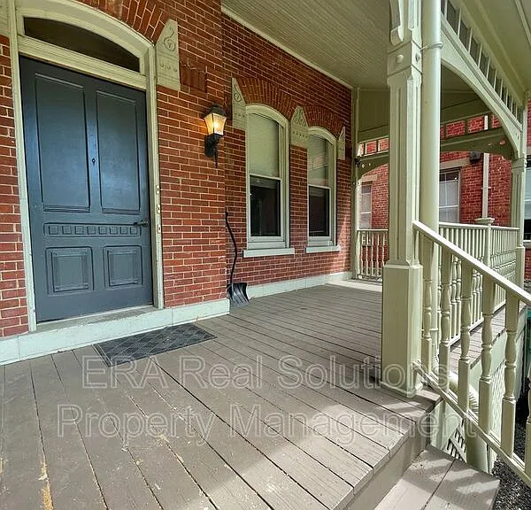 2112-2114 Kemper Ln #3 — Photo 6