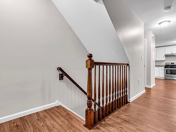3rd image of 1311 Arthur St
