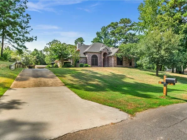 19 Shadow Wood Dr, Boyce, LA 71409