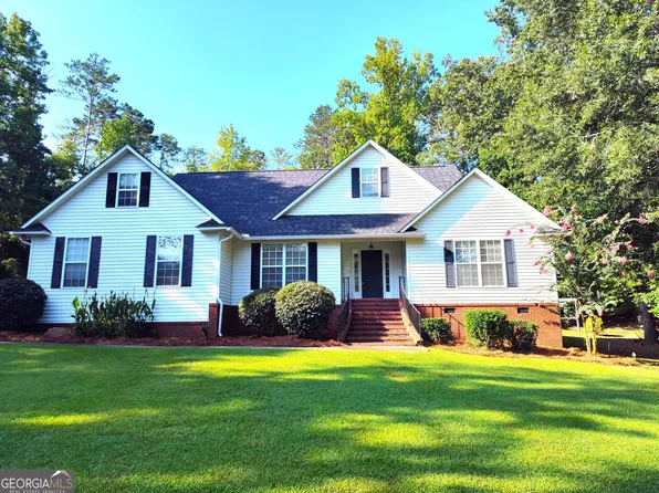 302 W Lakeview Dr, Milledgeville, GA 31061