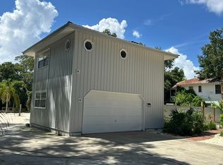 6209 Riverside Dr, Yankeetown, FL 34498