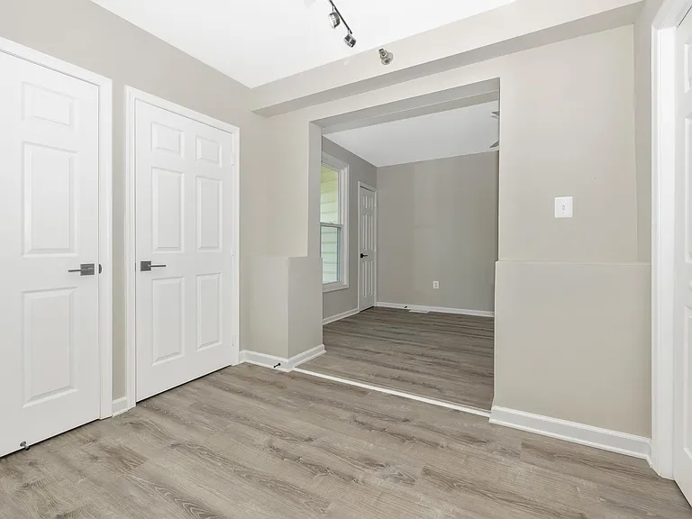 205 N Market St #2D — Photo 26