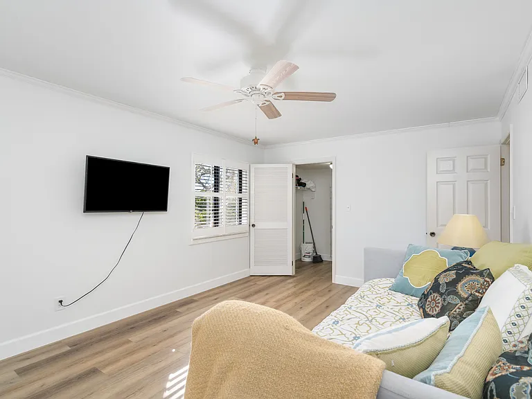 3200 Gulf Blvd #208 — Photo 35