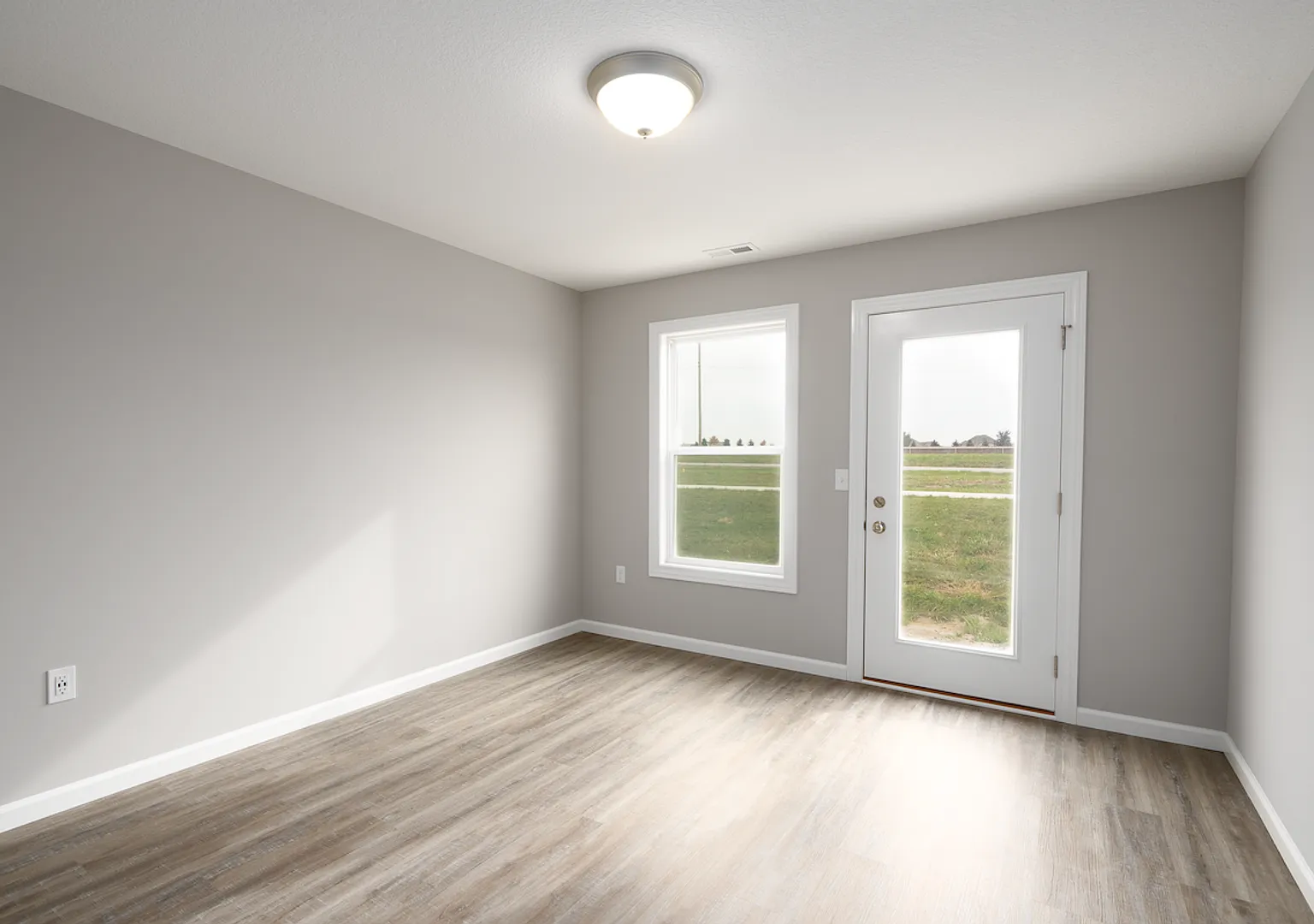 Somerset Townhomes and Villas — Photo 4
