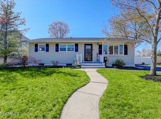 22 Bryant Dr, Jackson, NJ 08527