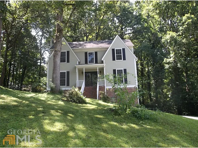 2866 Swarthmore Dr photo 1
