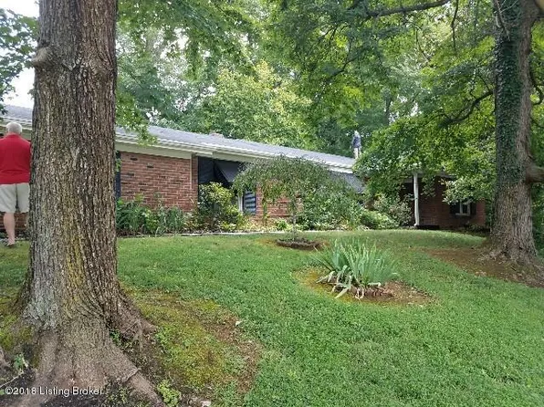 10115 Stonestreet Rd, Louisville, KY 40272