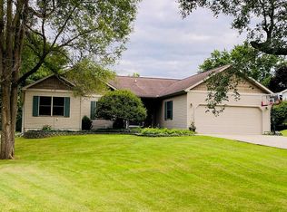 137 Gail Ann Dr, Coldwater, MI 49036