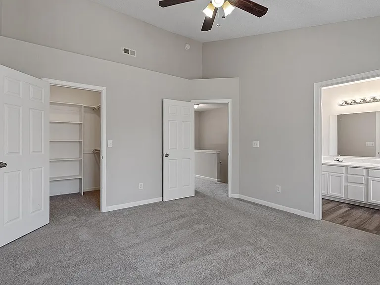 2839 Gross Ave — Photo 10