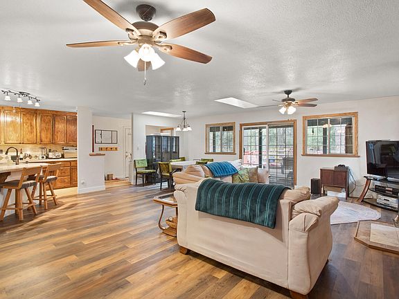 5th image of 7147 Dogwood Dr