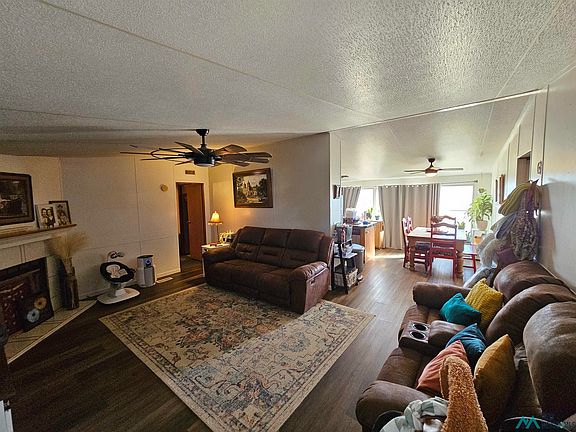 3rd image of 43 W Leman Rd