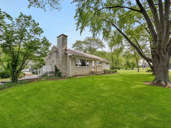 493 Sunset Dr