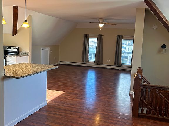 4th image of 4 Ackley St