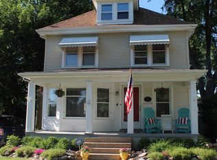 45 Park St, Oxford, MI 48371