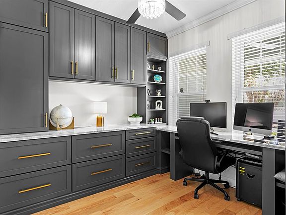 5th image of 10053 New Parke Rd