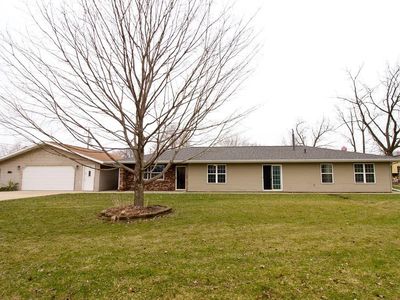 17 S Mill St, Walker, IA, 52352