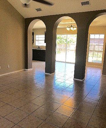 4th image of 4224 Eagle Ave