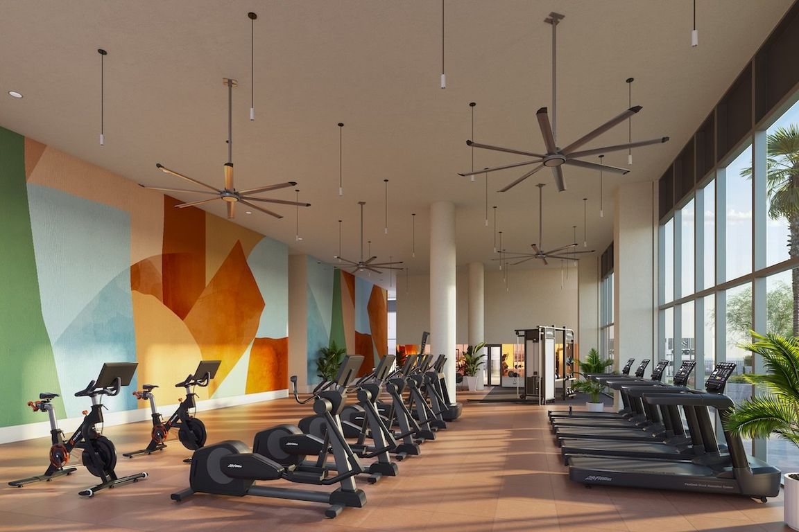 Sol Modern Phoenix Apartments Indoor Fitness Center