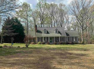 159 Meadow Wood Dr, Gaffney, SC 29341