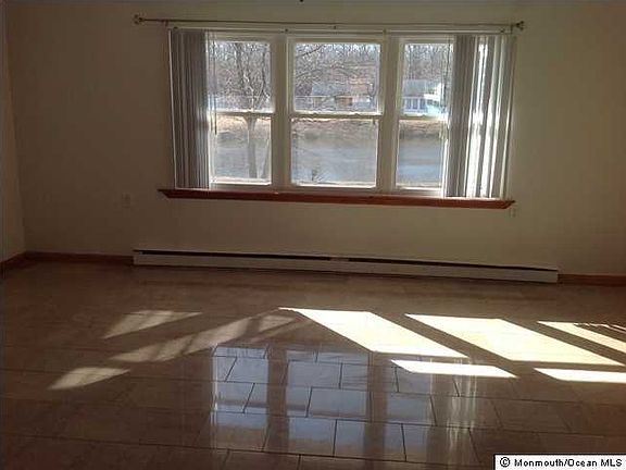 4th image of 230A Buckingham Ct