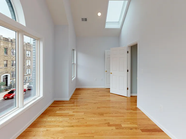 336 Forrest St #2 — Photo 34