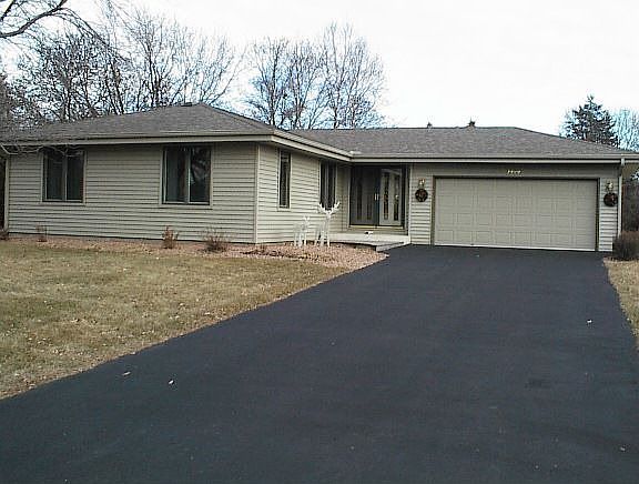 Quiet street, great neighbors, solid home!