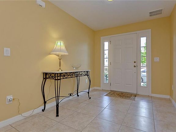 4th image of 10144 Arbor Run Dr Unit 50