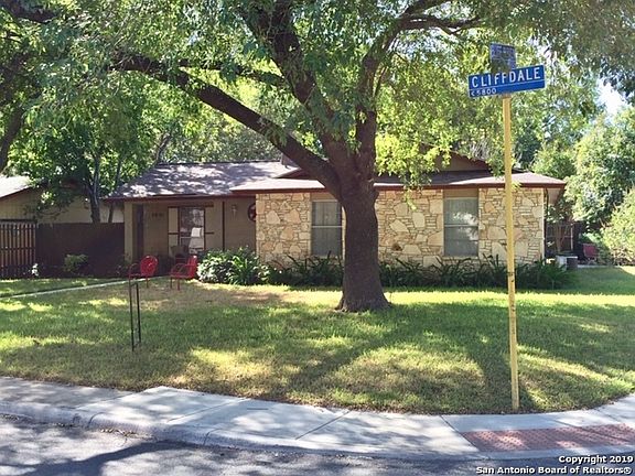 2nd image of 5851 Cliffdale Dr