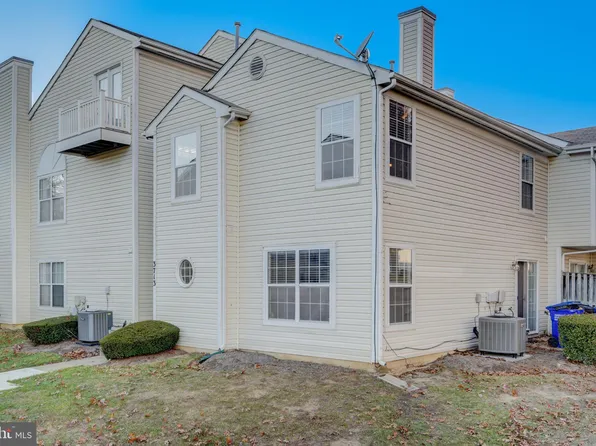 3713 Eightpenny Ln #162, Bowie, MD 20716