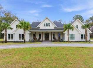 4085 Seabiscuit Ln, Awendaw, SC 29429