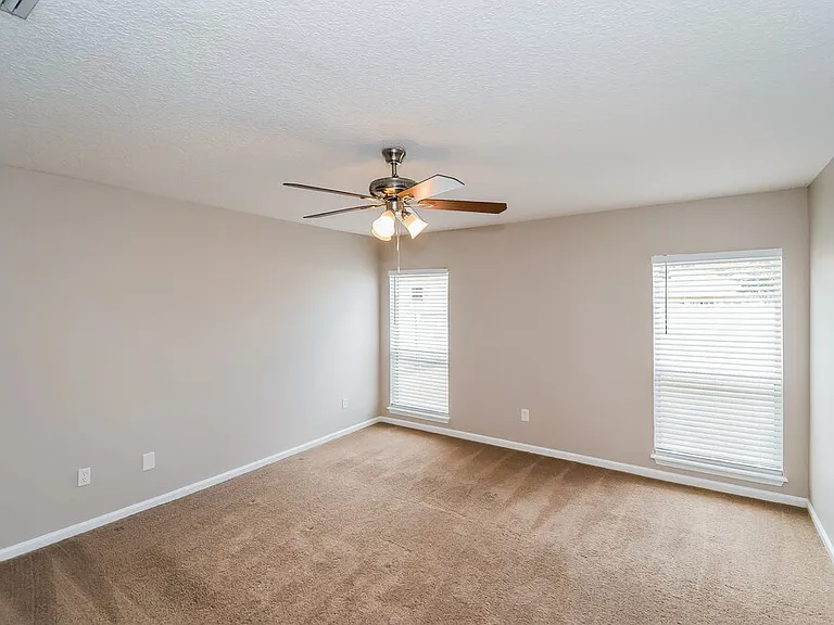 12363 Guava Ct — Photo 11