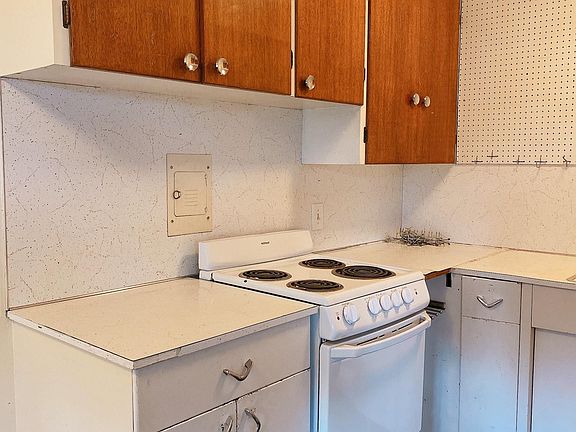 4th image of 22nd Ave NE #4748.5