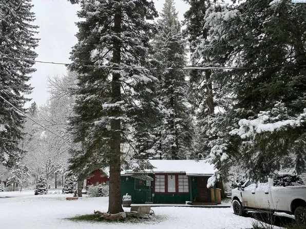 108 Mountain Home Park, Dayton, WA 99328