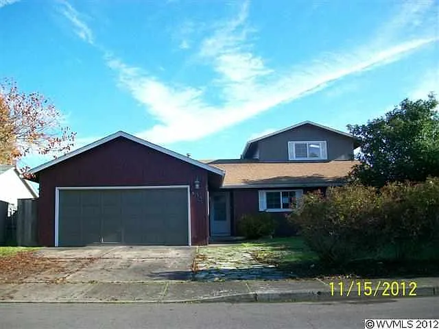 4924 N Wind Ct N photo 1