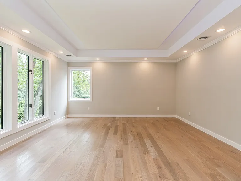 66 E Gramercy Pl — Photo 26