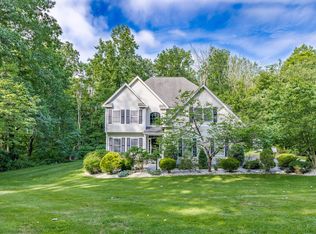 342 Peck Ln, Orange, CT 06477