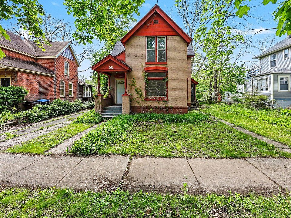 1st image of 95 Oakwood Ave