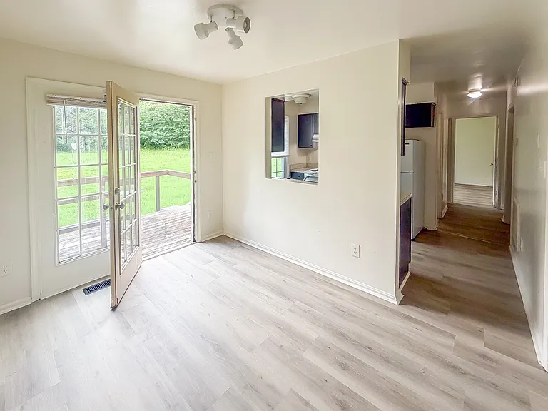 520 Lancaster Creek Dr — Photo 8