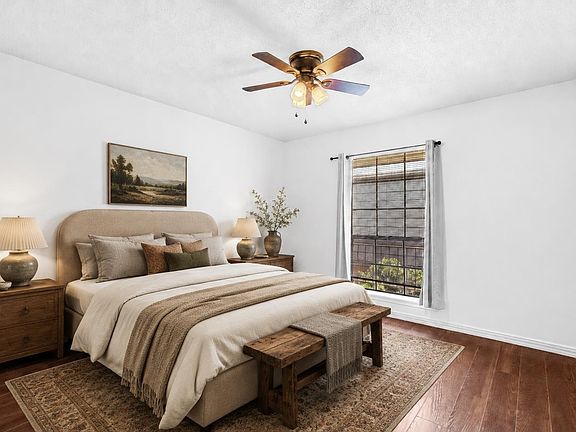 3rd image of 2425 Ashdale Dr APT 92