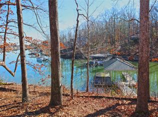 5 Laurel Ct, Seneca, SC 29672