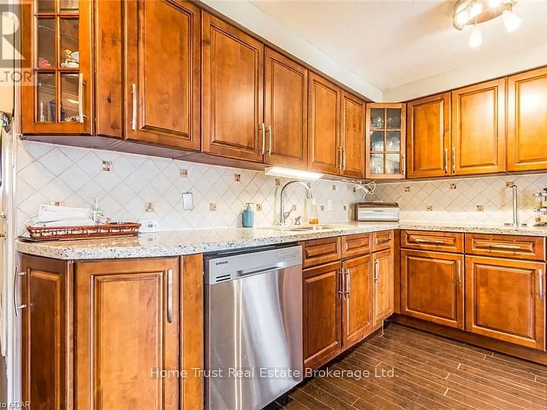 145 Stephanie Dr — Photo 7