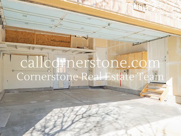 7676 Sniktau Point — Photo 22