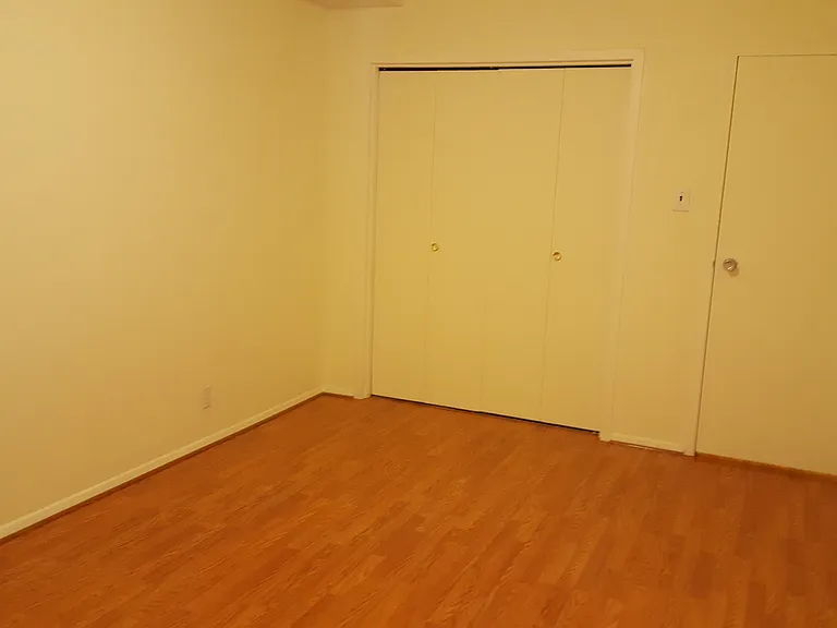 Spacious Bedroom (view-2 showing closet)