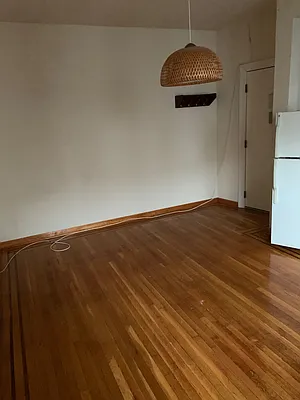 Rented by 1st Premier Realty Network Inc | media 3