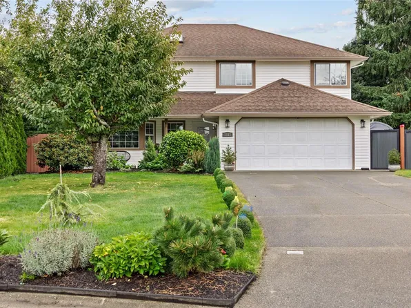 1557 Flicker Pl, Courtenay, BC V9N 8M6
