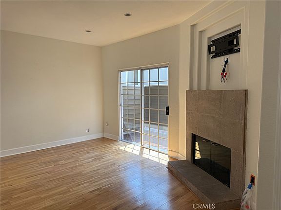 3rd image of 292 Alpine St APT 2