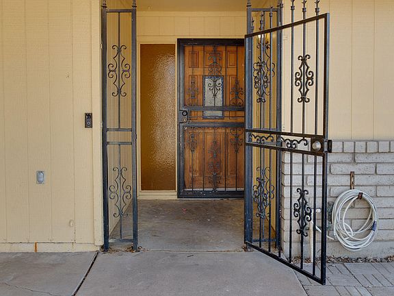 5th image of 4037 W North Ln