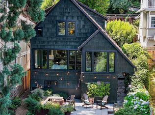 1525 Madrona Dr, Seattle, WA 98122