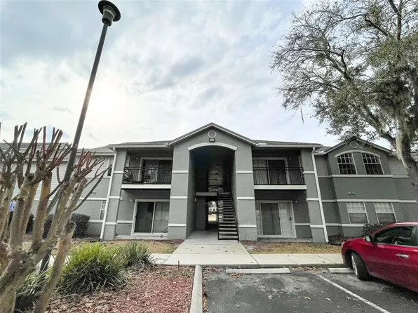 3705 SW 27th St APT 725, Gainesville, FL 32608