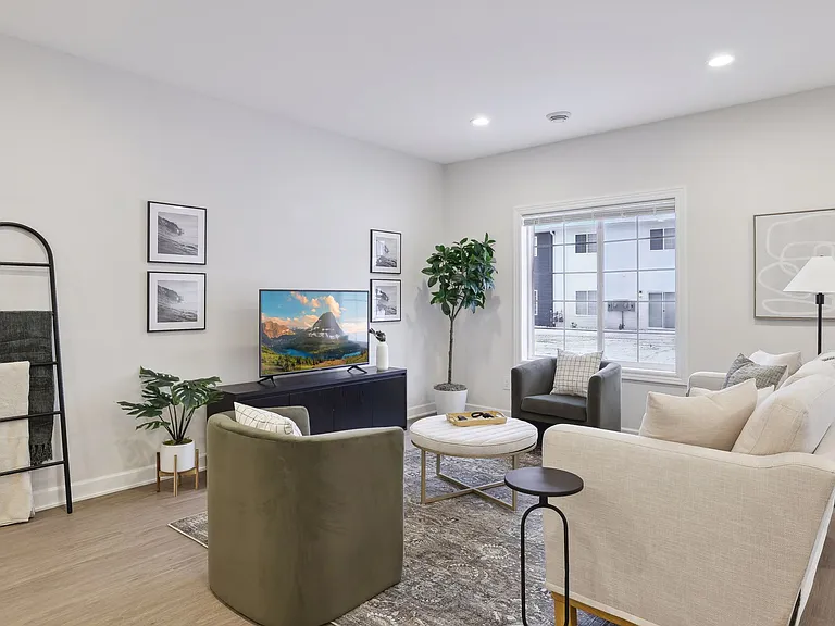 Dawes Place Townhomes — Photo 110